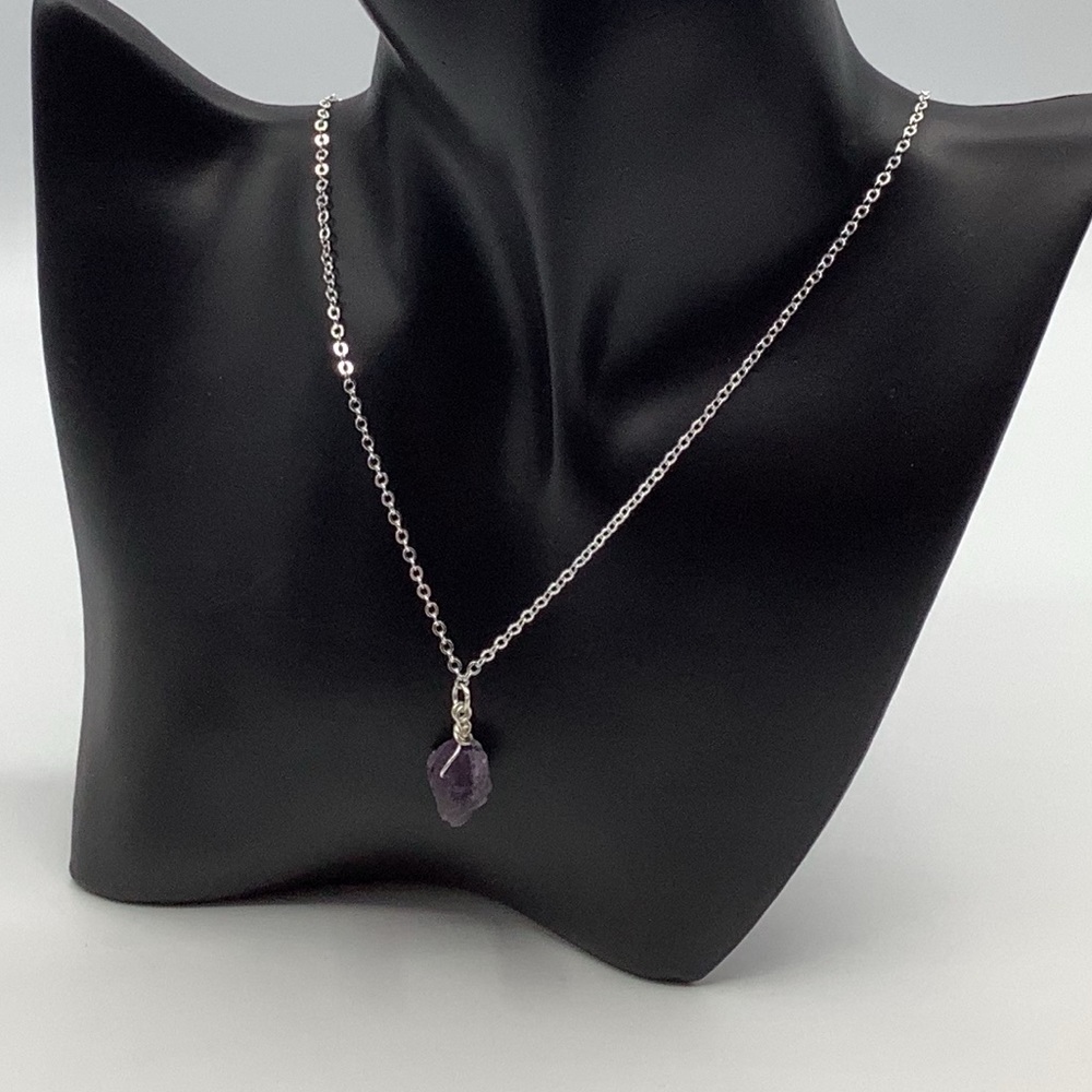 ❤️NEW Raw Amethyst Dainty Necklace Pendant Boho SilverTone Lobster Clasp